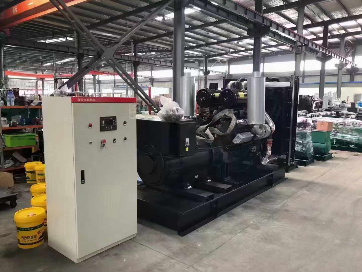 濮阳柴油发电机运行时的噪音和振动水平如何?